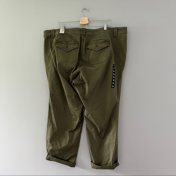 NWT Torrid Military Crop Pants Olive Green Size 24 - Picture 2 of 9